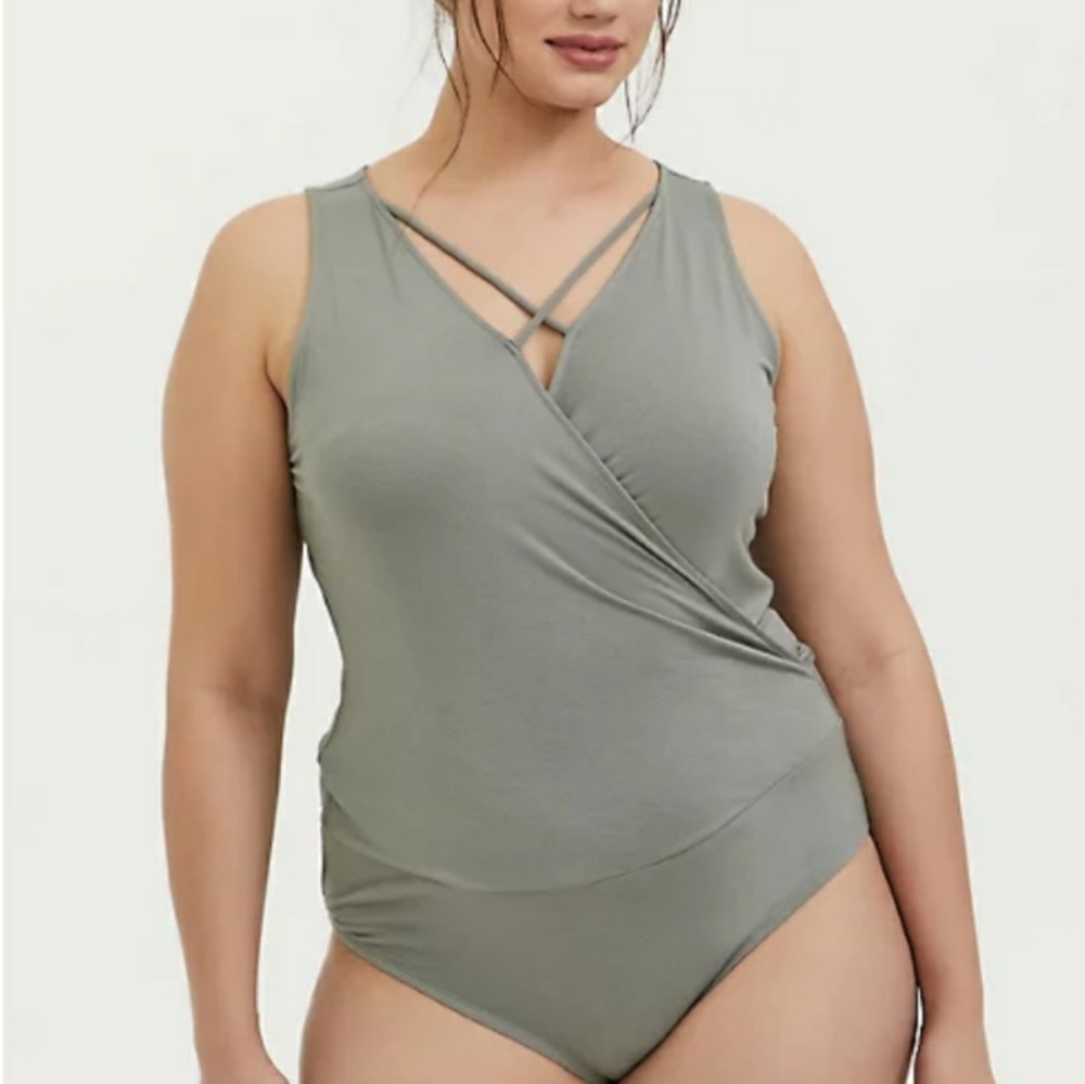 SUPER SOFT SAGE GREEN CRISSCROSS BODYSUIT